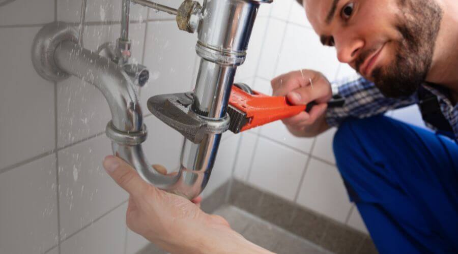 Local sewer line repair in La Fontaine, IN